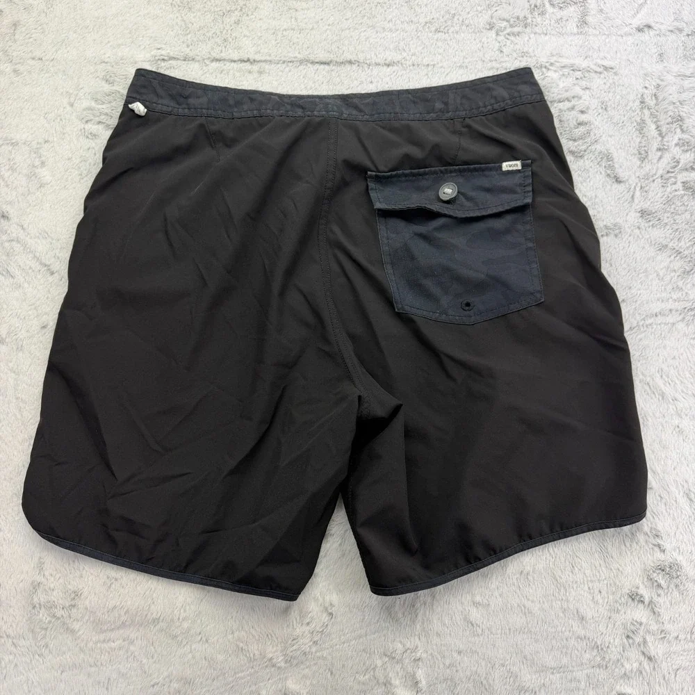 Vuori cruise boardshort